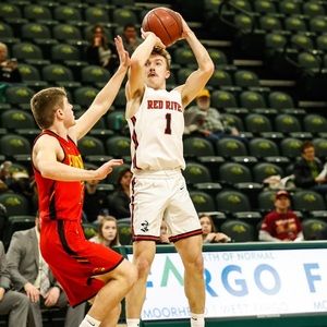 Meet your Posher, Brady